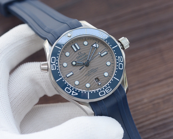 オメガ時計正面デザイン